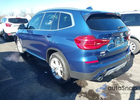 2021 BMW X3 xDrive30I z USA, uszkodzony, nr VIN 5UXTY5C03M9G46392